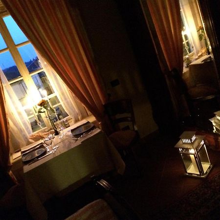 La Foresteria Del Castello - Wellness Hotel In Dimora Storica CastellʼAlfero Szoba fotó