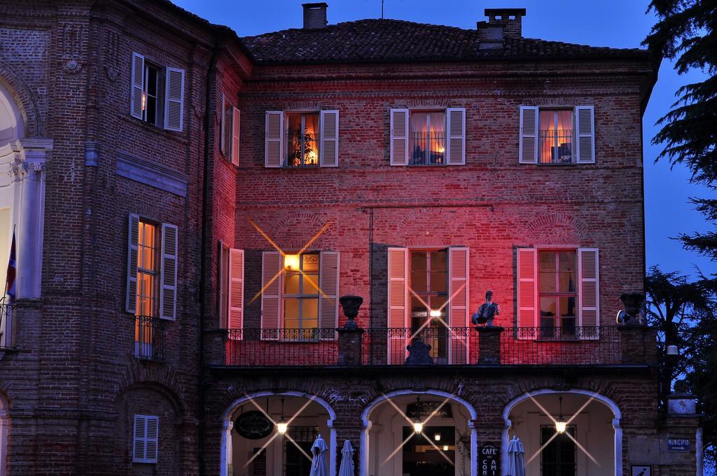La Foresteria Del Castello - Wellness Hotel In Dimora Storica CastellʼAlfero Kültér fotó